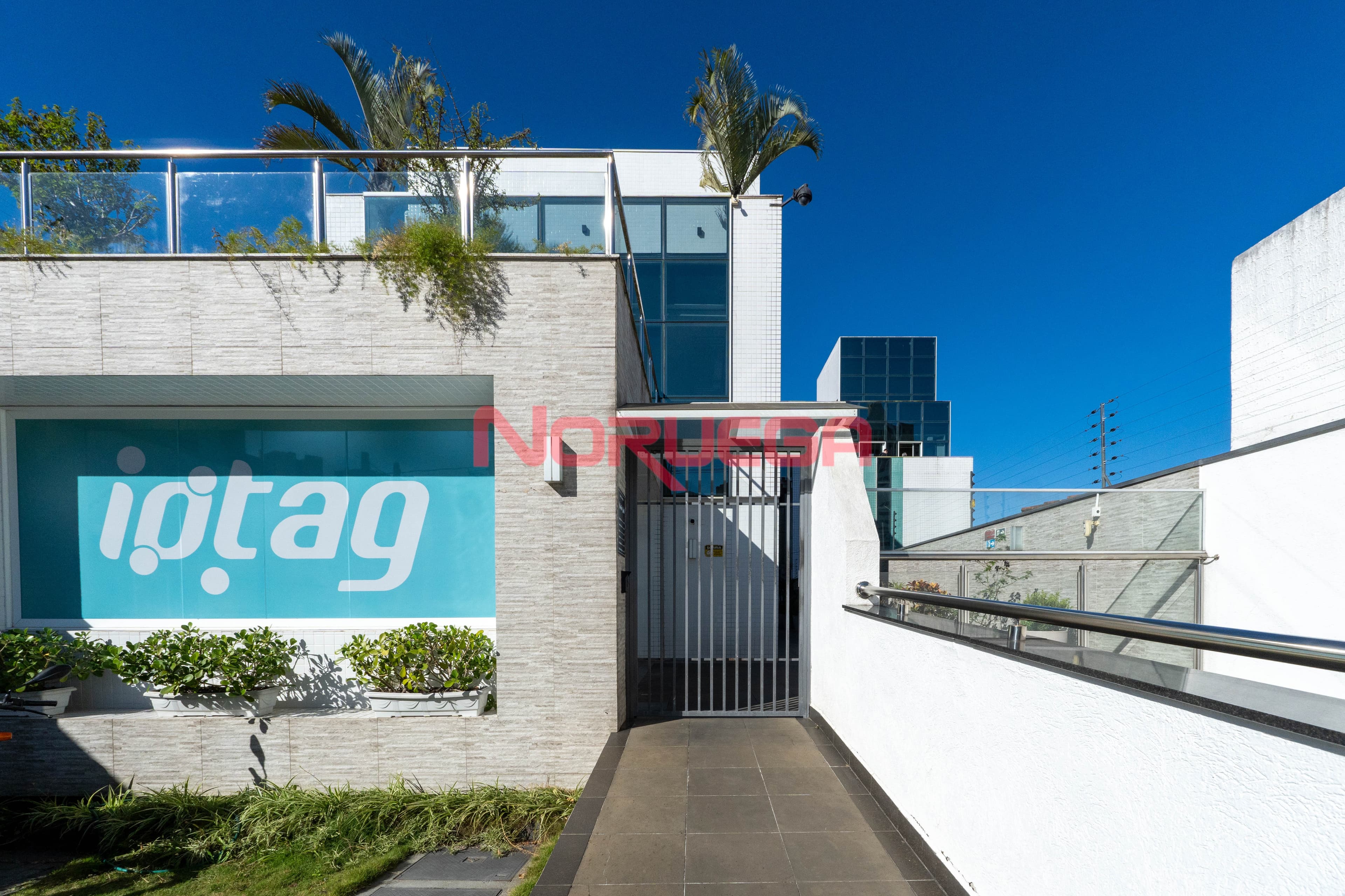 Conj.Comercial / Sala - Cristo Rei